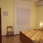 Erry Alojamento de Acomodação e Pequeno-almoço Trani