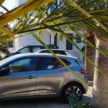 Erry Bed and Breakfast