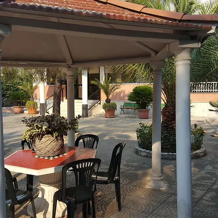 Erry Bed and Breakfast Trani