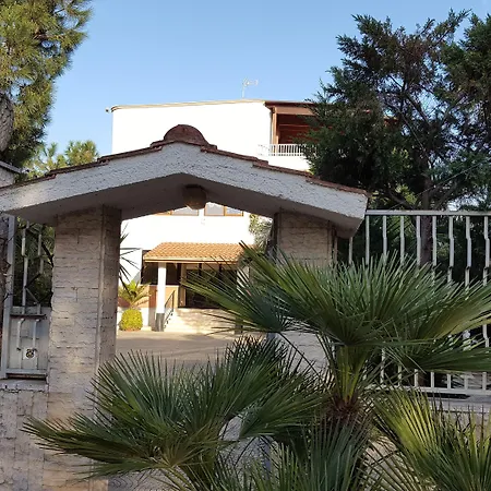 Erry Bed & Breakfast 4*